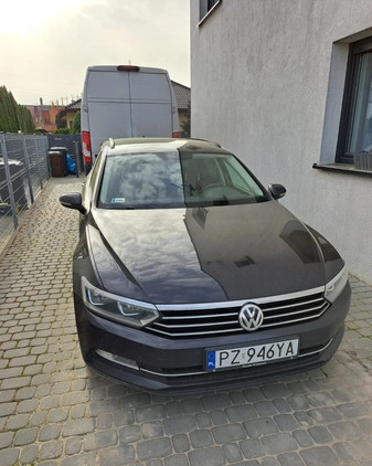 Volkswagen Passat cena 62500 przebieg: 148000, rok produkcji 2017 z Swarzędz małe 92